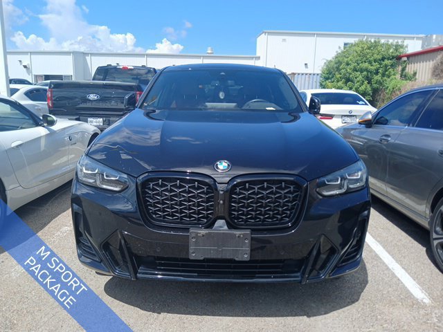 Used 2024 BMW X4 xDrive30i w/ M Sport Package AWD/4WD image 2