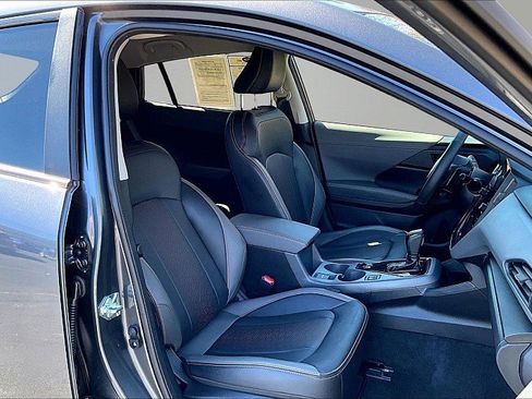 Used 2026 Subaru Crosstrek 2.5i Limited w/ Crosstrek Mirror Package image 8