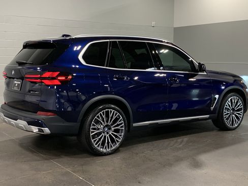 Used 2026 BMW X5 xDrive40i image 8