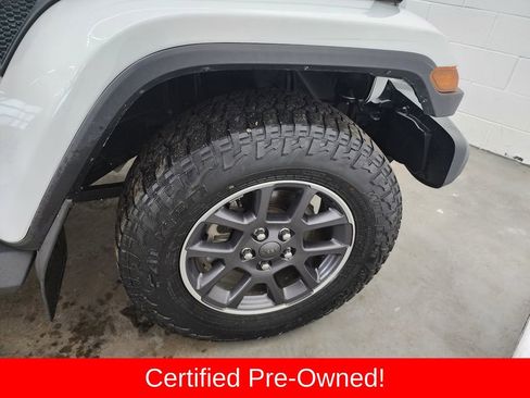 Certified 2021 Jeep Gladiator Overland w/ Popular Equipment Package AWD/4WD image 38