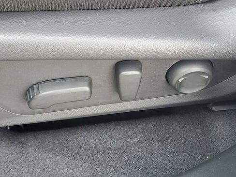 Used 2026 Subaru Forester Premium image 19