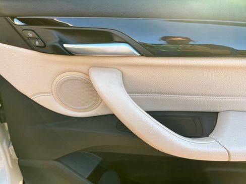 Used 2018 BMW X1 sDrive28i image 18