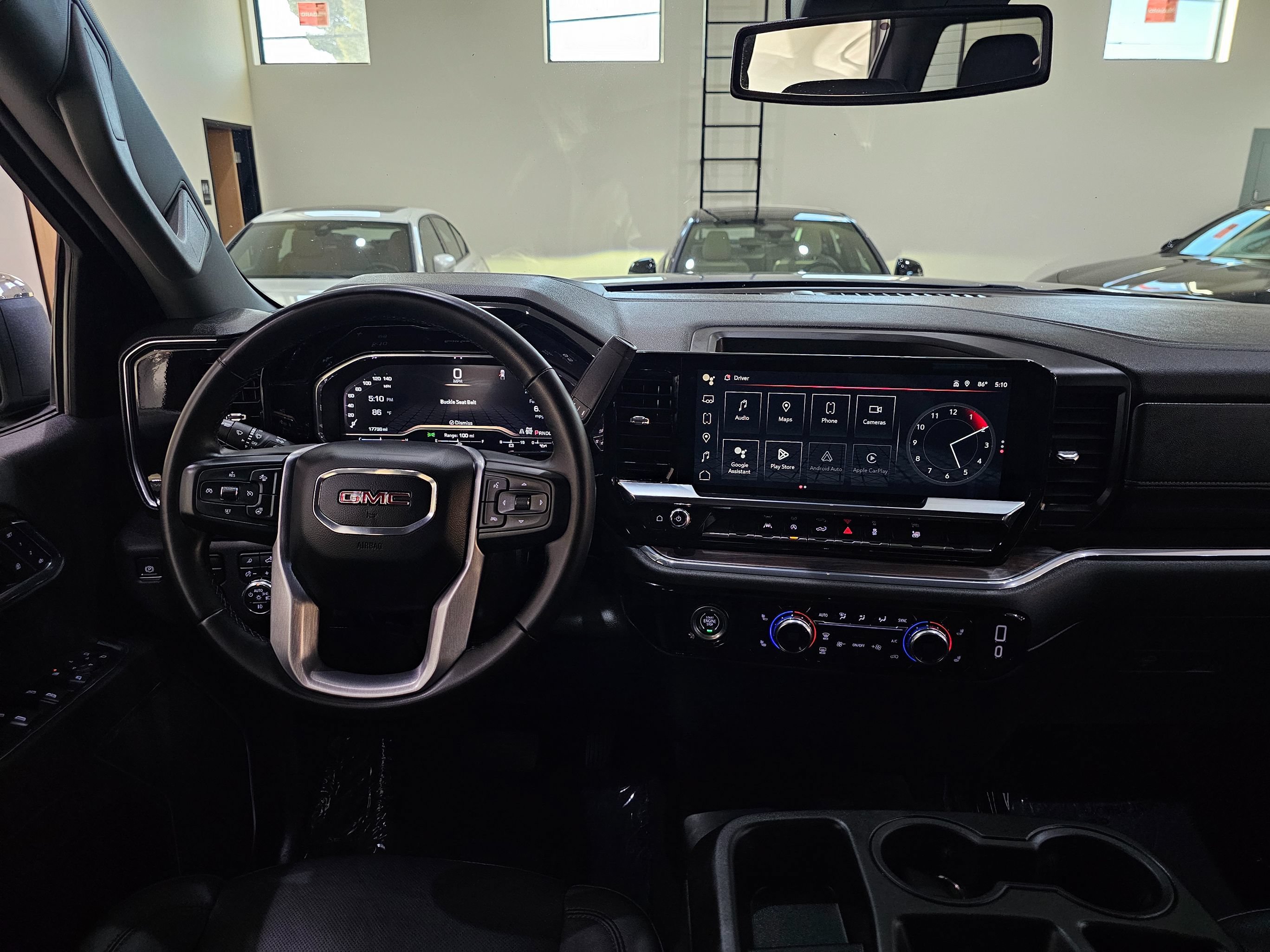 Used 2024 GMC Sierra 1500 SLT AWD/4WD image 23