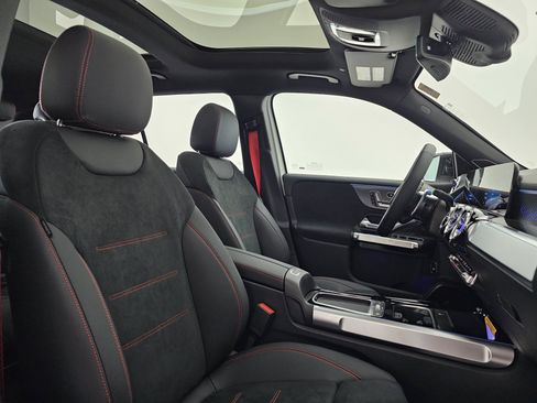 New 2026 Mercedes-Benz GLB 35 AMG 4MATIC image 16
