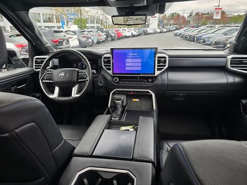 Used 2023 Toyota Tundra Platinum image 14