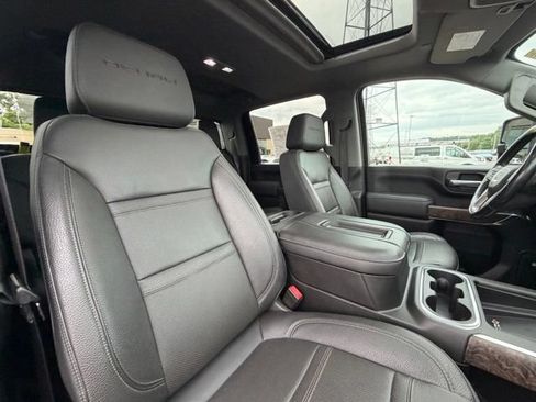 Used 2021 GMC Sierra 3500 Denali w/ Denali Ultimate Package AWD/4WD image 16