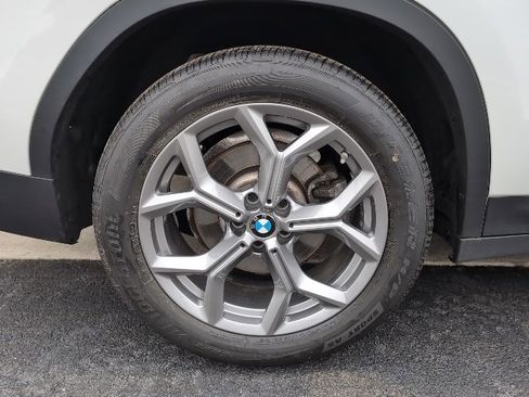 Used 2023 BMW X3 xDrive30i w/ Premium Package image 9