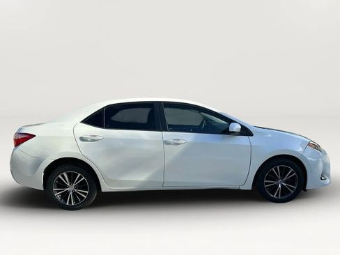 Used 2017 Toyota Corolla SE image 7