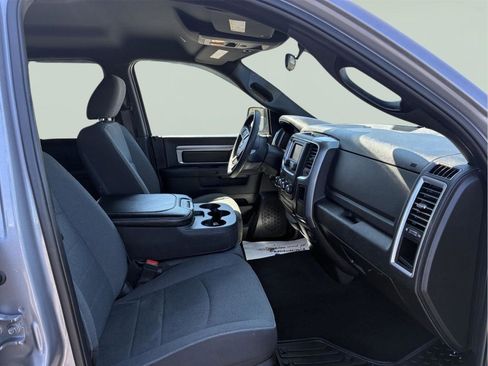 Used 2022 RAM 1500 Classic Warlock AWD/4WD image 11