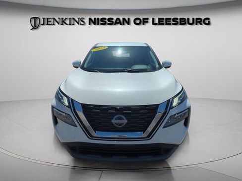 Certified 2023 Nissan Rogue SV image 15