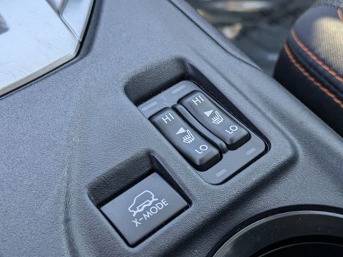 Used 2020 Subaru Crosstrek 2.0i Premium w/ Moonroof Package 2 image 30