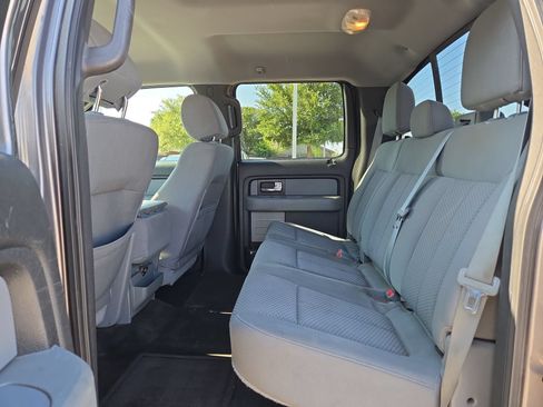 Used 2014 Ford F150 XLT w/ Equipment Group 302A Luxury AWD/4WD image 13