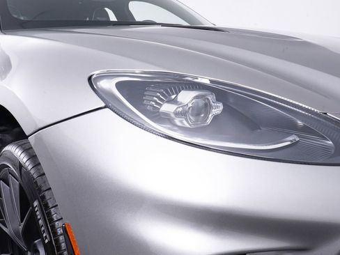 Used 2025 Aston Martin DBX 707 image 16