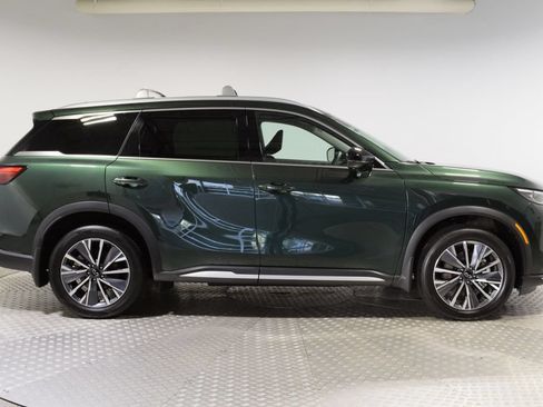 Used 2026 INFINITI QX60 Luxe w/ Family Package AWD/4WD image 8