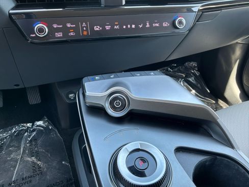 Used 2023 Kia EV6 Wind w/ Wind Technology Package RWD image 16
