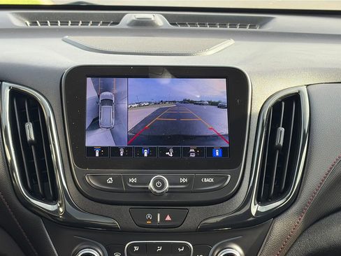 Certified 2023 Chevrolet Equinox RS w/ RS Leather Package AWD/4WD image 19