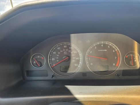 Used 2005 Volvo V70 2.4 image 15