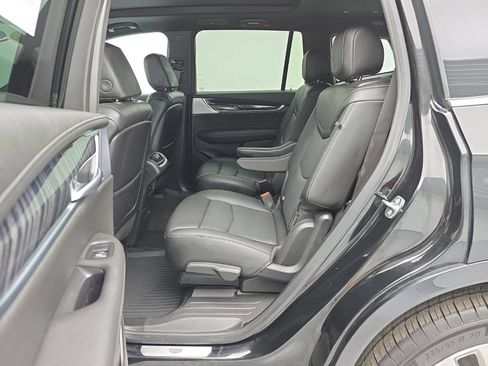 Used 2024 Cadillac XT6 Premium Luxury w/ LPO, Floor Liner Package AWD/4WD image 45