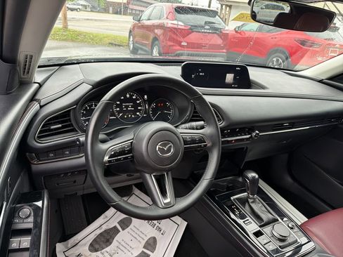 Used 2025 MAZDA CX-30 AWD 2.5 S w/ Preferred Package image 14