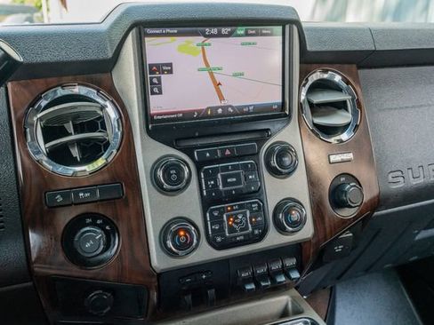Used 2013 Ford F250 Lariat w/ Lariat Ultimate Pkg AWD/4WD image 26
