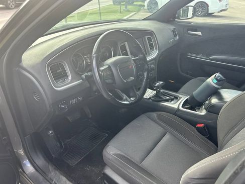 Certified 2019 Dodge Charger SXT w/ Driver Confidence Group AWD/4WD image 5