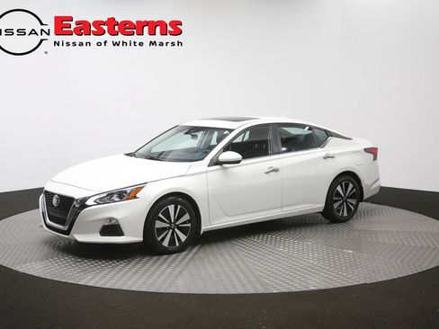 Used 2022 Nissan Altima 2.5 SV w/ SV Premium Package FWD image 56
