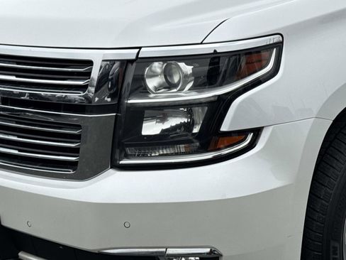 Used 2018 Chevrolet Suburban Premier image 29