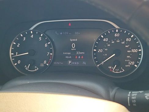 Certified 2024 Nissan Frontier SL w/ Technology Package RWD image 28