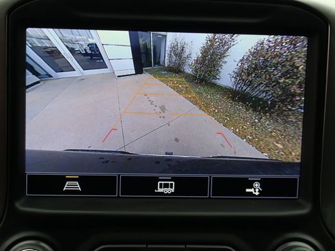 Used 2021 Chevrolet Silverado 1500 LTZ image 34