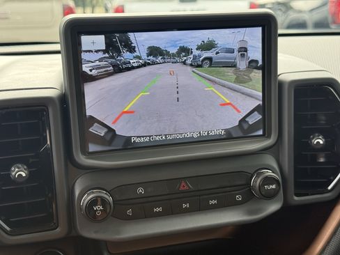 Used 2023 Ford Bronco Sport Outer Banks w/ Tech Package AWD/4WD image 21
