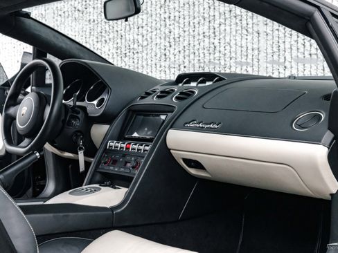 Used 2012 Lamborghini Gallardo LP 550-2 RWD image 6