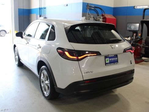 Used 2023 Honda HR-V LX image 35