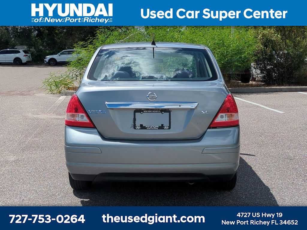 Used 2011 Nissan Versa Sedan FWD image 4