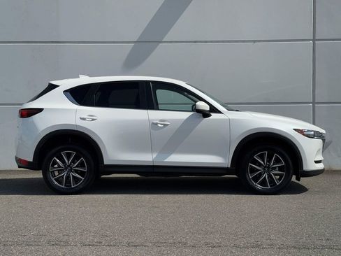 Used 2018 MAZDA CX-5 Touring w/ Preferred Equipment Package AWD/4WD image 8