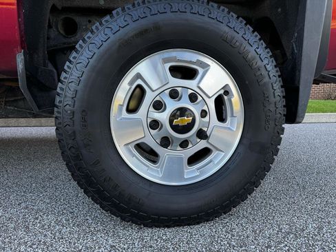 Used 2018 Chevrolet Silverado 2500 LT w/ LT Convenience Package AWD/4WD image 47
