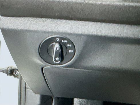 Used 2024 Volkswagen Jetta S image 17