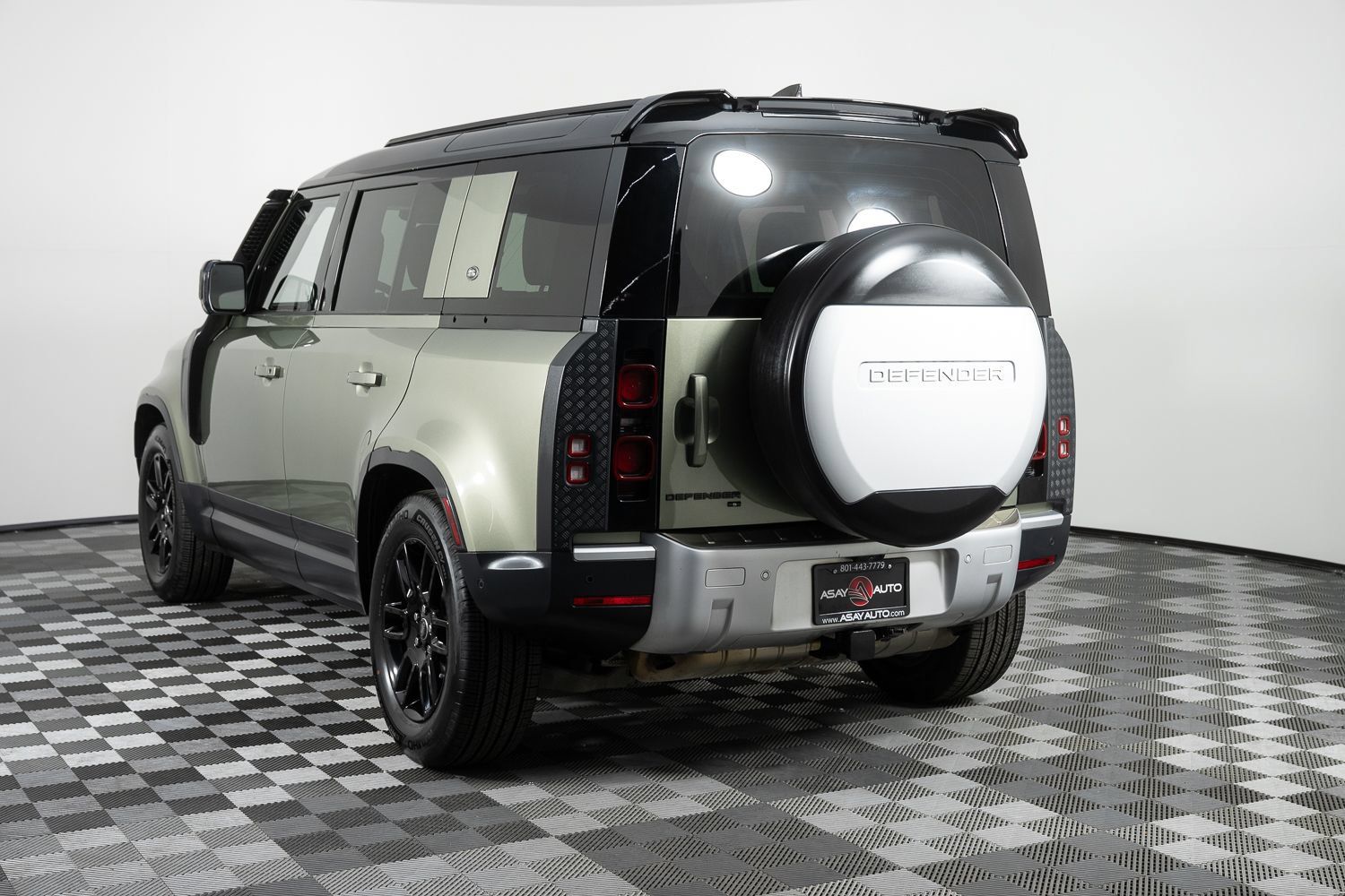 Used 2020 Land Rover Defender 110 S AWD/4WD image 5