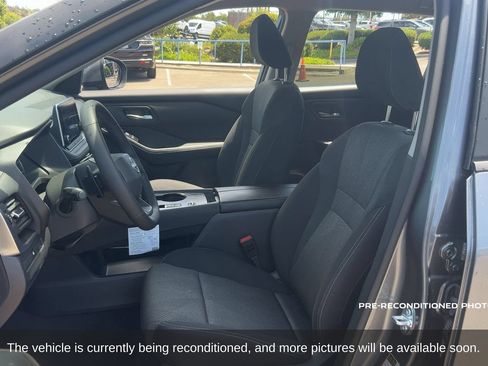 Used 2026 Nissan Rogue SV FWD image 11