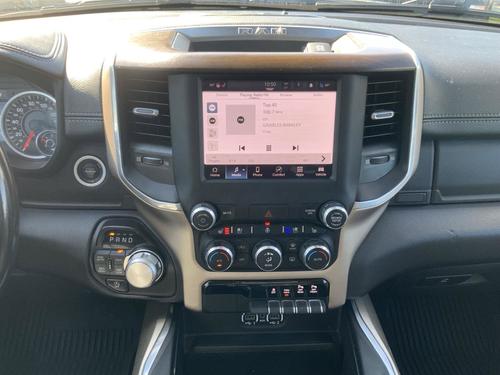 Used 2022 RAM 1500 Laramie AWD/4WD image 33