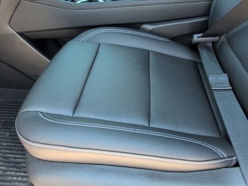 New 2026 Chevrolet Traverse LT w/ Midnight/Sport Edition FWD image 14