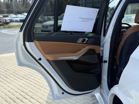 New 2026 BMW X5 M60i image 15