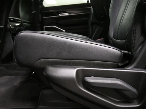 Used 2024 Jeep Wagoneer Series II image 23