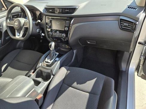 Used 2021 Nissan Rogue Sport S image 20