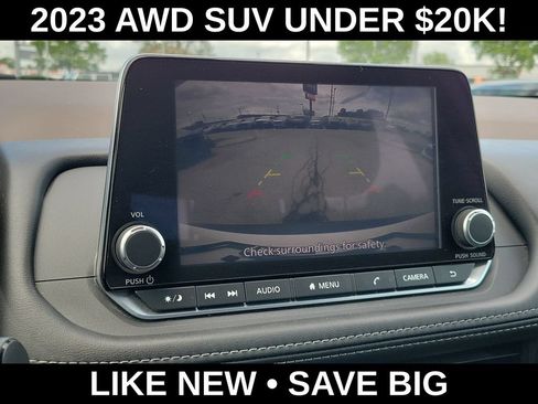 Used 2023 Nissan Rogue S AWD/4WD image 23