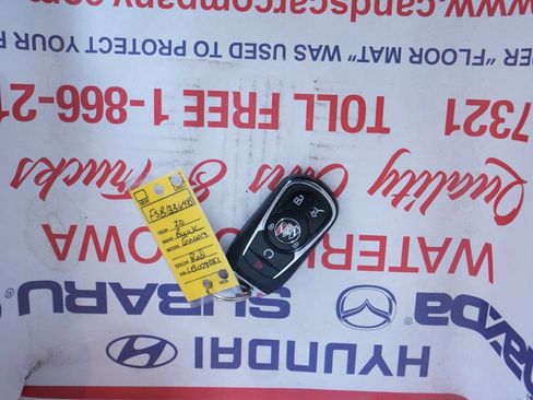 Used 2020 Buick Encore GX Essence w/ Experience Buick Package AWD/4WD image 45