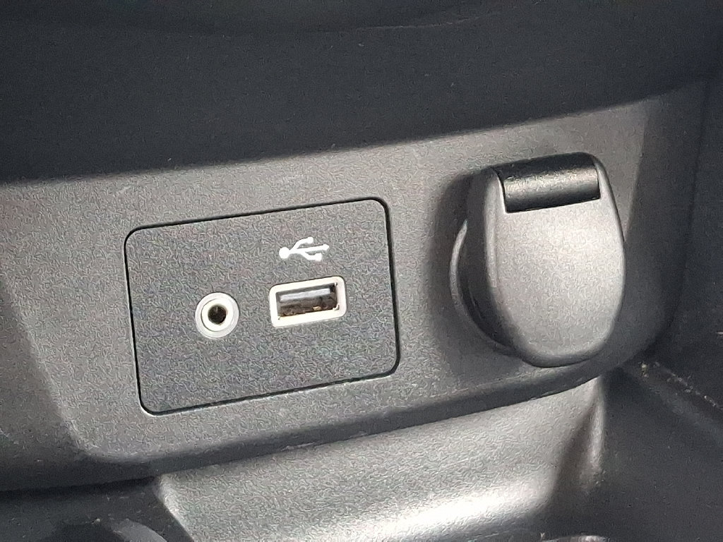 Used 2019 Nissan Rogue SL AWD/4WD image 25