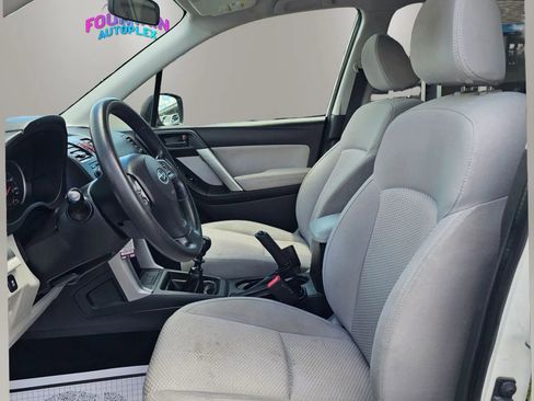Used 2014 Subaru Forester 2.5i AWD/4WD image 10