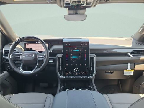New 2026 GMC Yukon Elevation w/ Elevation Premium Package AWD/4WD image 11