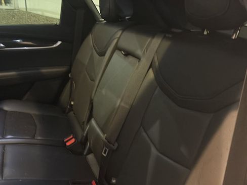 Used 2021 Cadillac XT5 Premium Luxury image 15