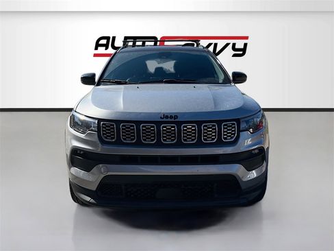 Used 2022 Jeep Compass Altitude image 2